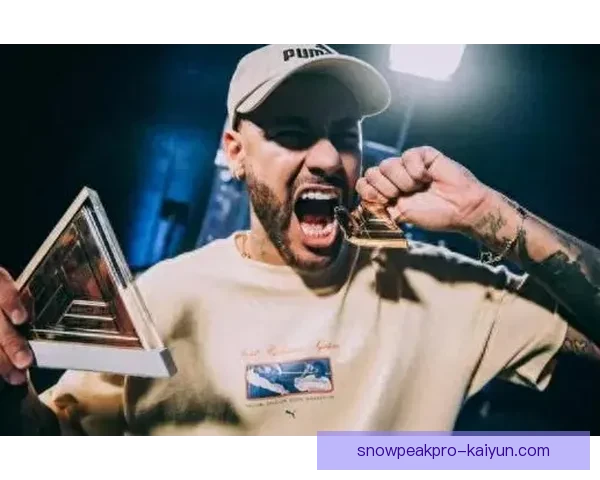 足球巨星全纪录：历年球员表现数据分析与趋势判断